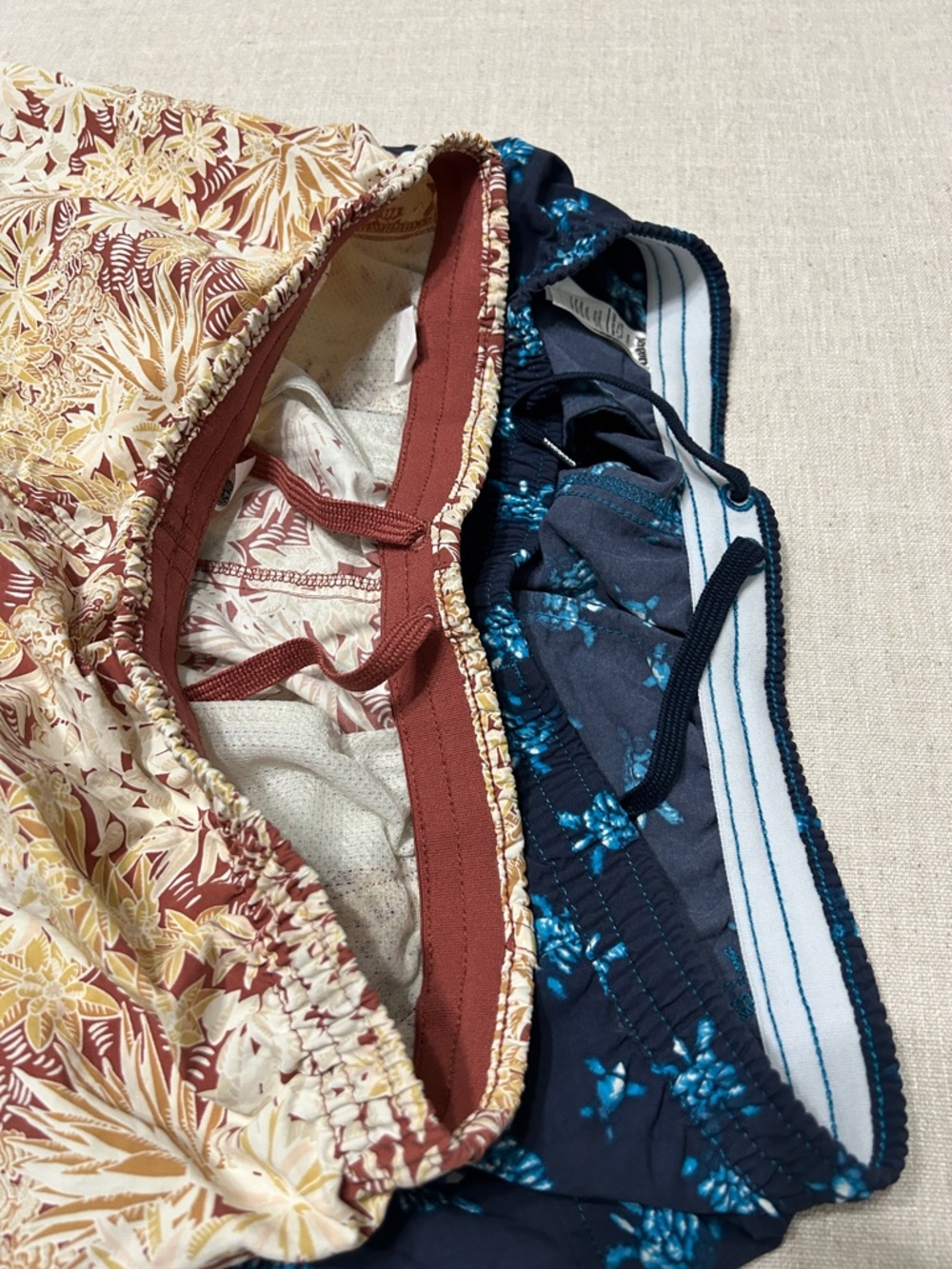 Patagonia Shorts Bundle (2)Women’s M Novelty Floral Animal Print Swim Shorts - Picture 11 of 11